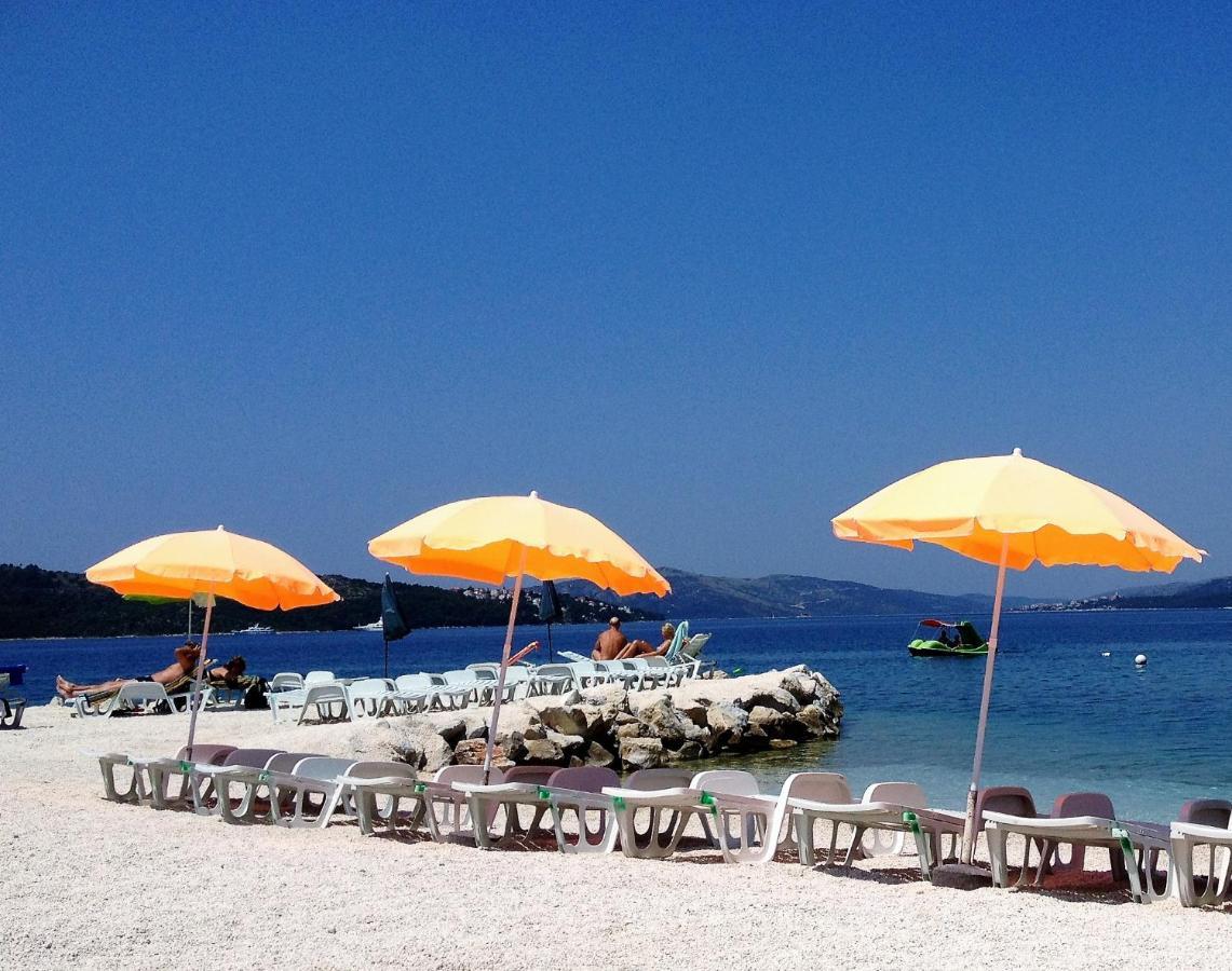 Seaside Villa With Private Pool Home By The Sea - Villa Τρογκίρ Εξωτερικό φωτογραφία